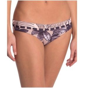 Maaji cheeky reversible bikini bottom XL new